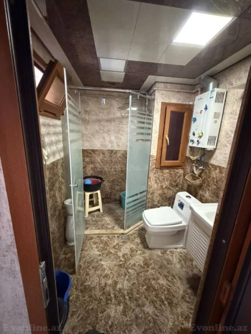 Satılır 2 otaqlı Mənzil Köhnə tikili 45 m² İnşaatçılar m. - şəkil 6