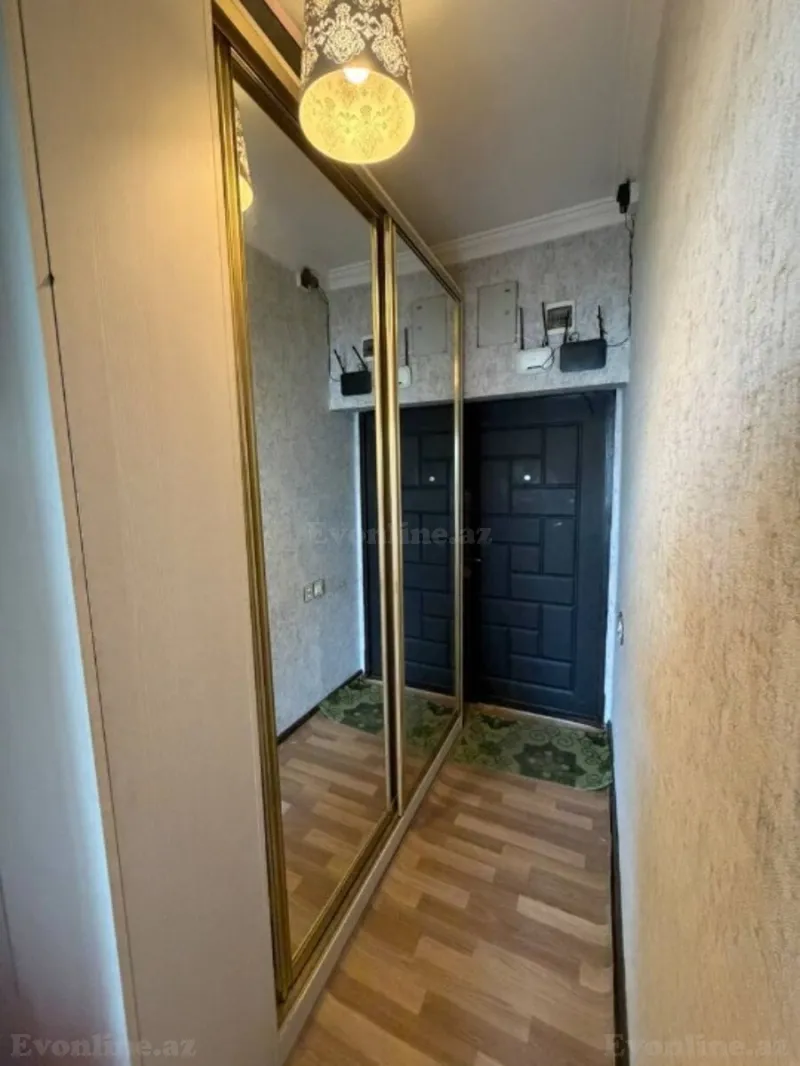 Satılır 2 otaqlı Mənzil Köhnə tikili 45 m² İnşaatçılar m. - şəkil 12
