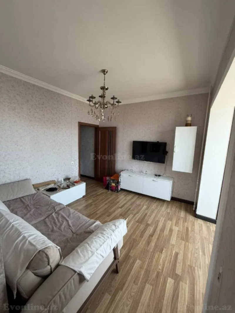 Satılır 2 otaqlı Mənzil Köhnə tikili 45 m² İnşaatçılar m. - şəkil 13