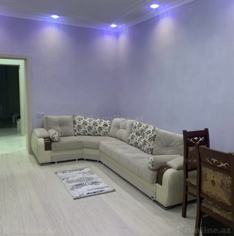Kirayə verilir 2 otaqlı Mənzil Köhnə tikili 800 m² Nəsimi r. - şəkil 2