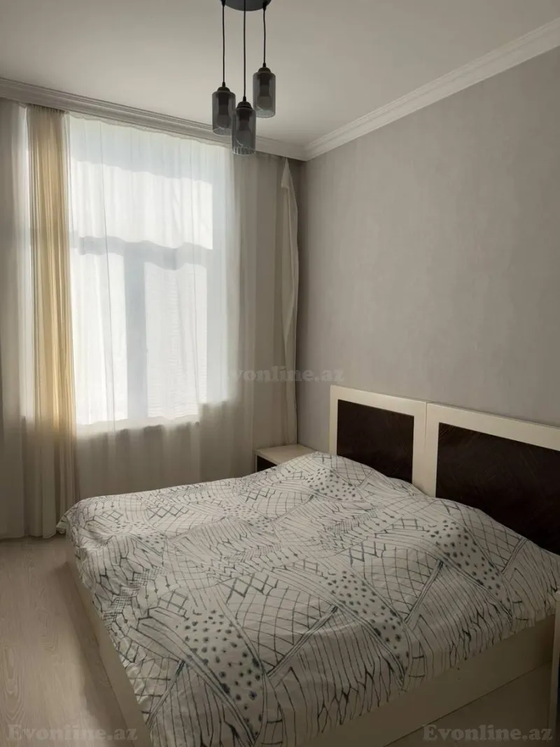 Kirayə verilir 2 otaqlı Mənzil Köhnə tikili 800 m² Nəsimi r. - şəkil 8