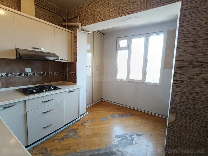 Kirayə verilir 3 otaqlı Mənzil Köhnə tikili 90 m² İnşaatçılar m. - şəkil 8