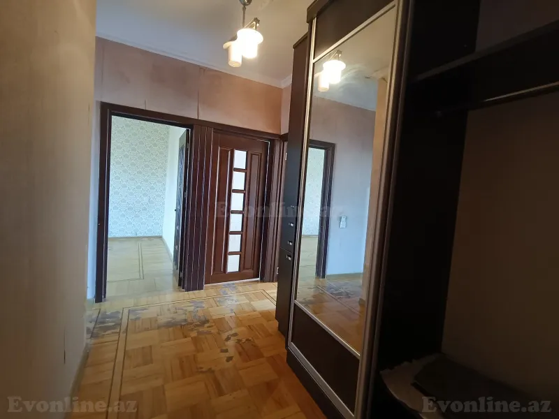Kirayə verilir 3 otaqlı Mənzil Köhnə tikili 90 m² İnşaatçılar m. - şəkil 12