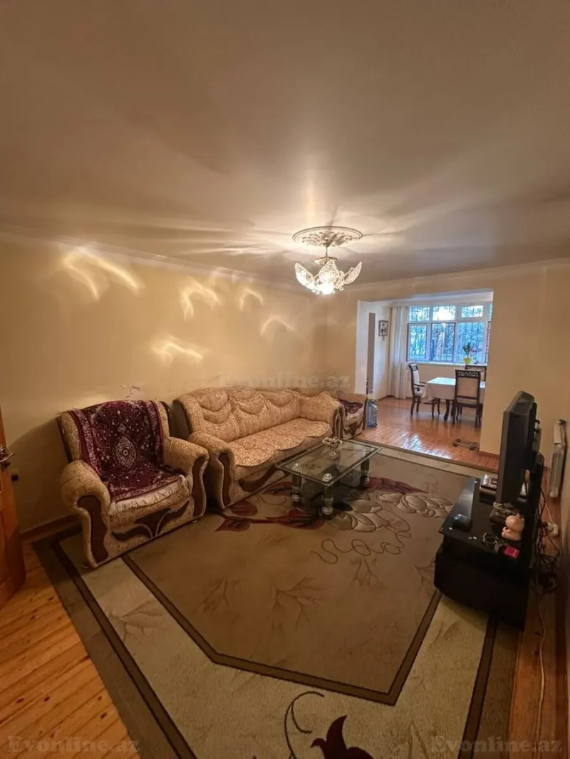 Satılır 6 otaqlı Mənzil Köhnə tikili 150 m² İnşaatçılar m. - şəkil 9