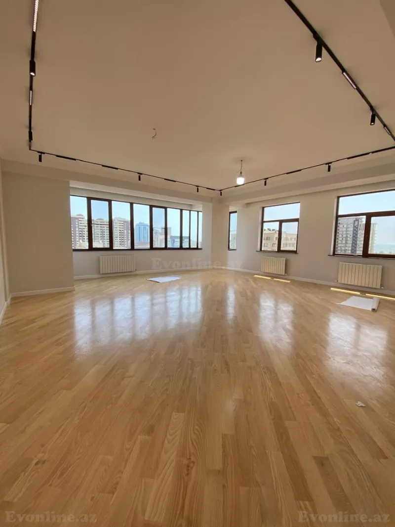 Satılır 4 otaqlı Mənzil Yeni tikili 210 m² Xətai r. - şəkil 12