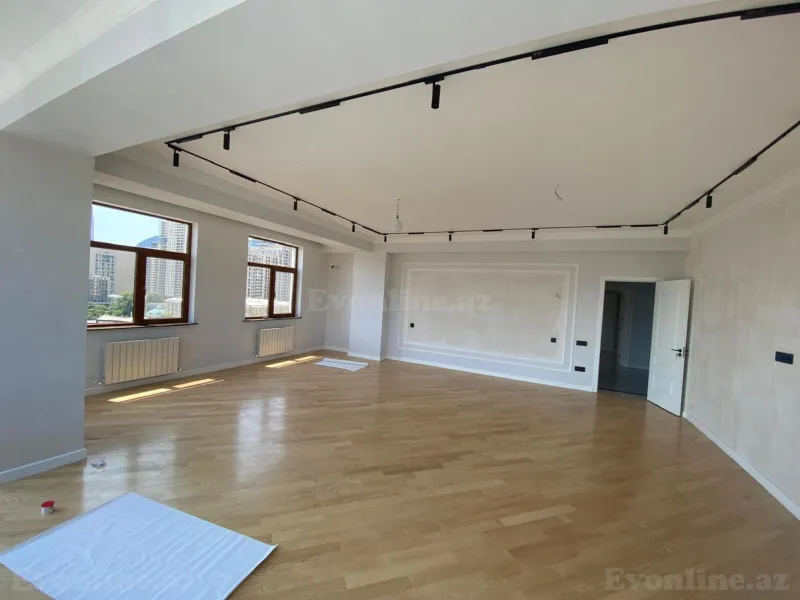 Satılır 4 otaqlı Mənzil Yeni tikili 210 m² Xətai r. - şəkil 15