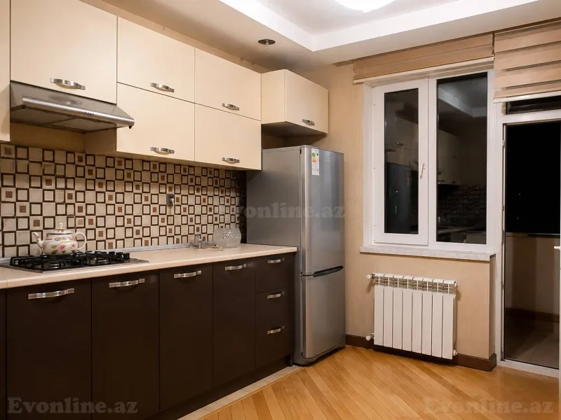 Kirayə verilir 2 otaqlı Mənzil Köhnə tikili 75 m² Nəriman Nərimanov m. - şəkil 8