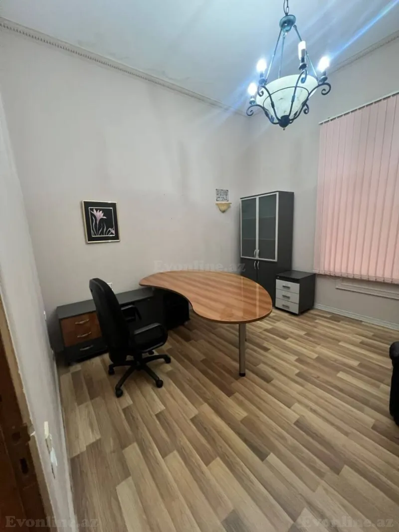 Kirayə verilir Ofis 80 m² Səbail r. - şəkil 6