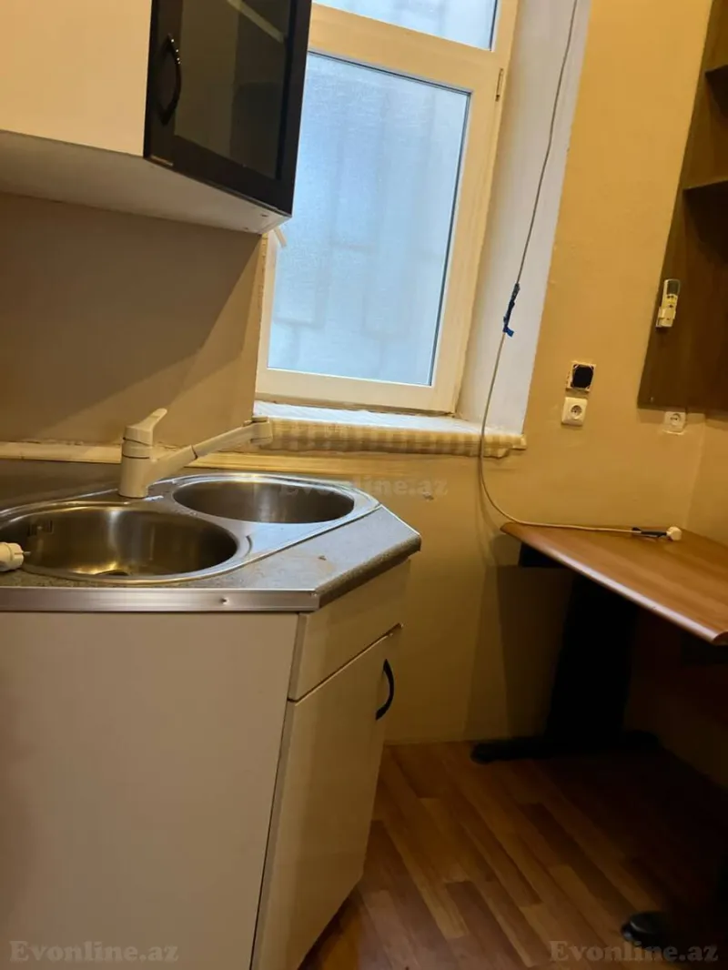 Kirayə verilir Ofis 80 m² Səbail r. - şəkil 13