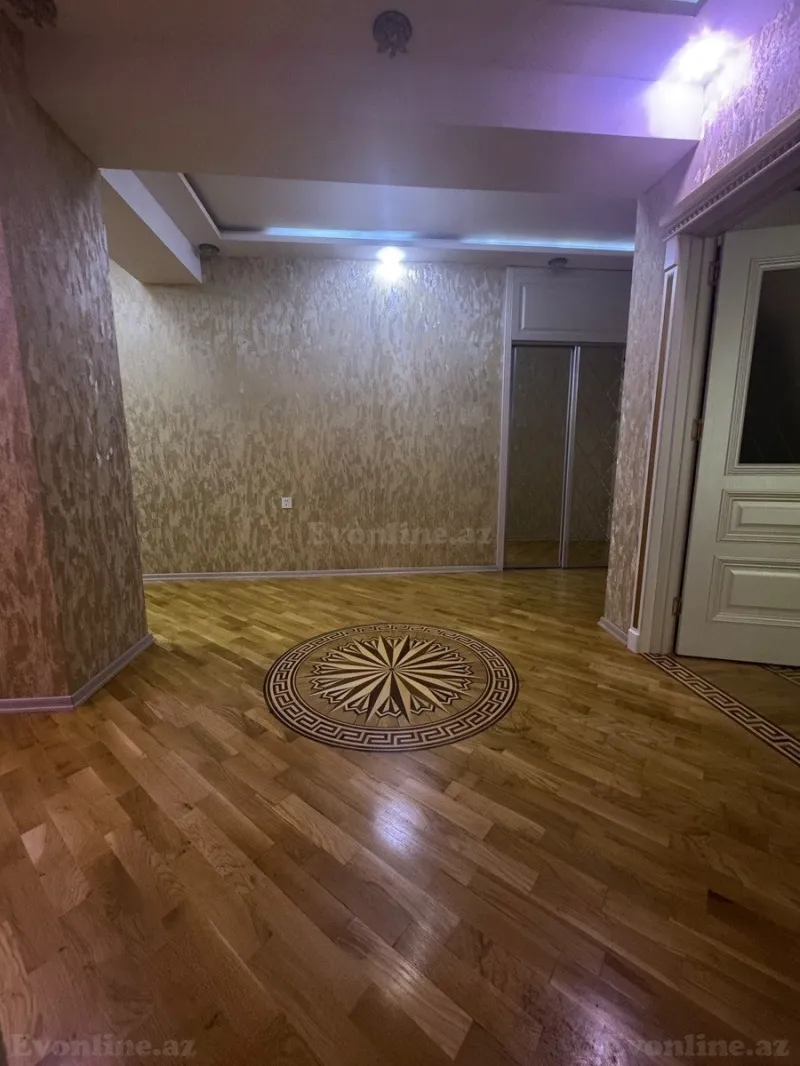 Satılır 3 otaqlı Mənzil Yeni tikili 130 m² Nərimanov r. - şəkil 7