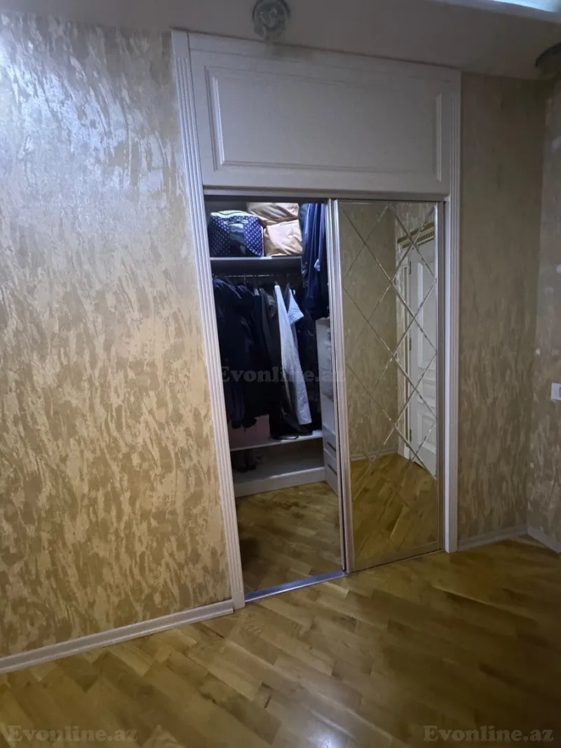 Satılır 3 otaqlı Mənzil Yeni tikili 130 m² Nərimanov r. - şəkil 15