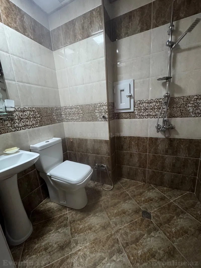 Satılır 3 otaqlı Mənzil Yeni tikili 130 m² Nərimanov r. - şəkil 18