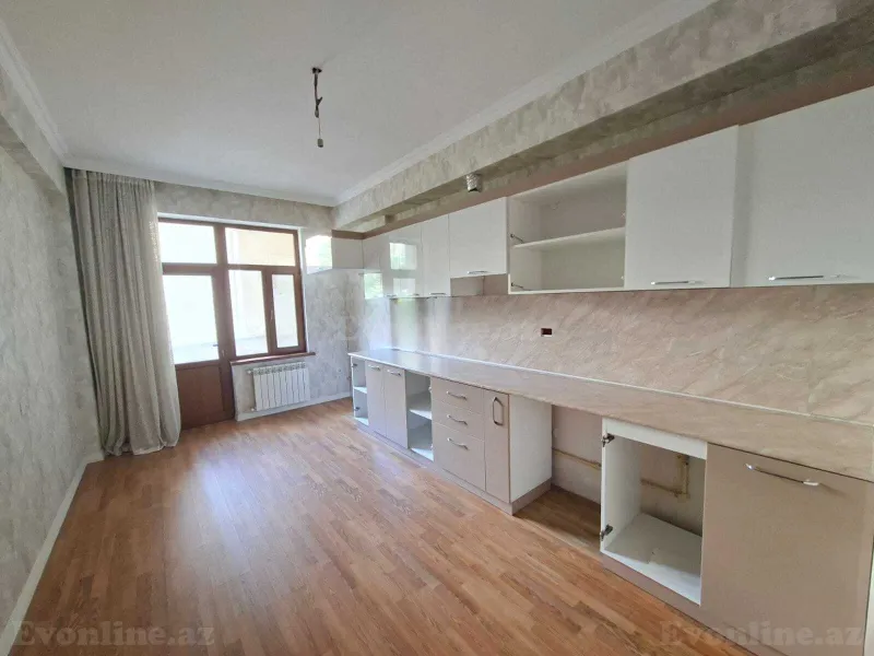 Satılır 4 otaqlı Mənzil Yeni tikili 150 m² Nəriman Nərimanov m. - şəkil 5
