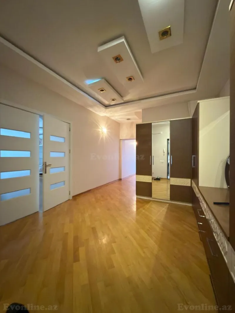 Satılır 2 otaqlı Mənzil Yeni tikili 100 m² 28 May m. - şəkil 7