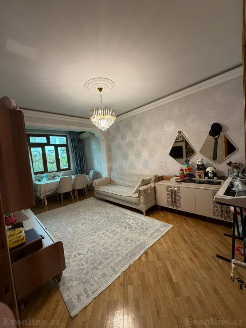 Satılır 2 otaqlı Mənzil Köhnə tikili 50 m² Memar Əcəmi m. - şəkil 3