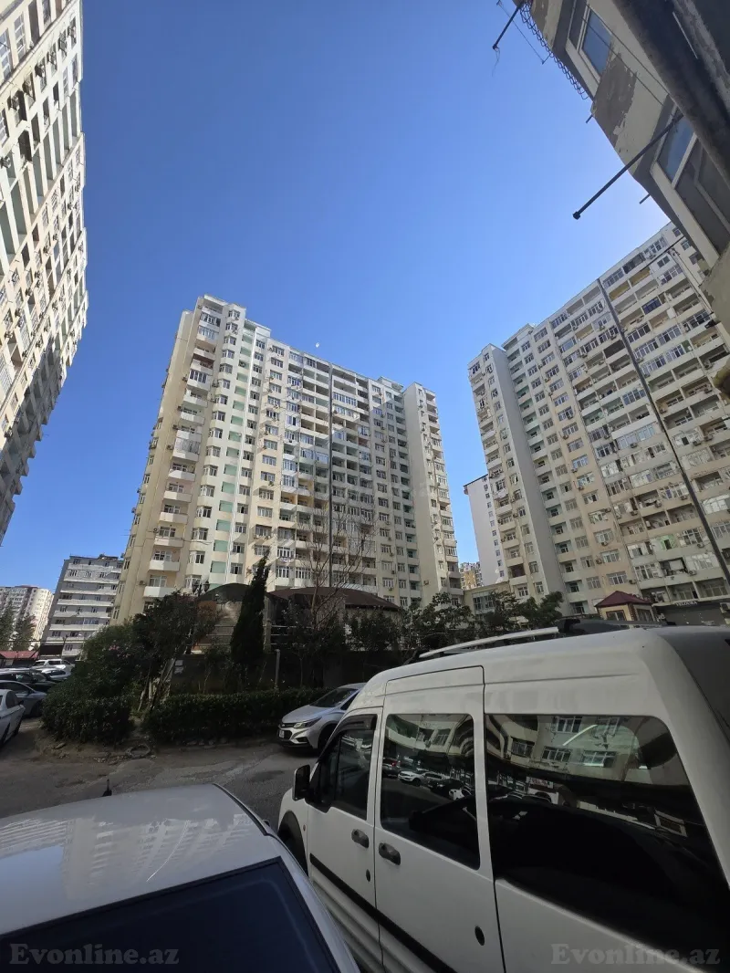 2 otaqlı Mənzil 67 m² Həzi Aslanov m. Satılır