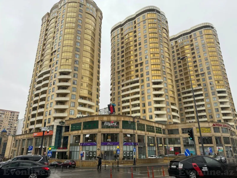 Kirayə verilir Ofis 230 m² Nizami m.
