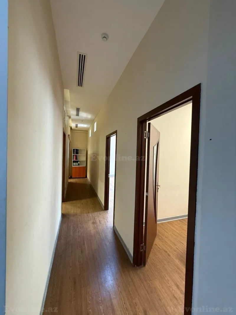 Kirayə verilir Ofis 230 m² Nizami m. - şəkil 3