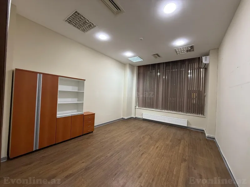Kirayə verilir Ofis 230 m² Nizami m. - şəkil 5