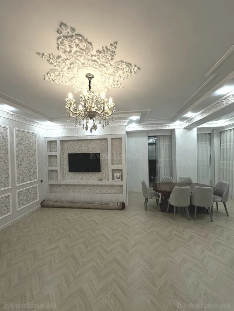 3 otaqlı Mənzil 138 m² Gənclik m. Satılır