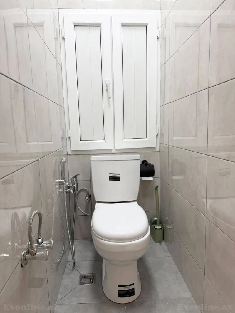 Kirayə verilir 2 otaqlı Mənzil Köhnə tikili 65 m² Azadlıq prospekti m. - şəkil 3