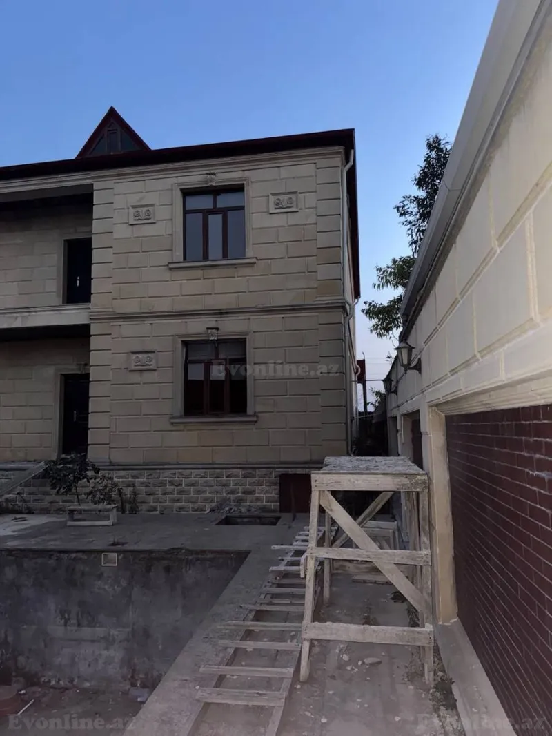 Satılır 8 otaqlı Həyət evi 250 m² Buzovna - şəkil 4