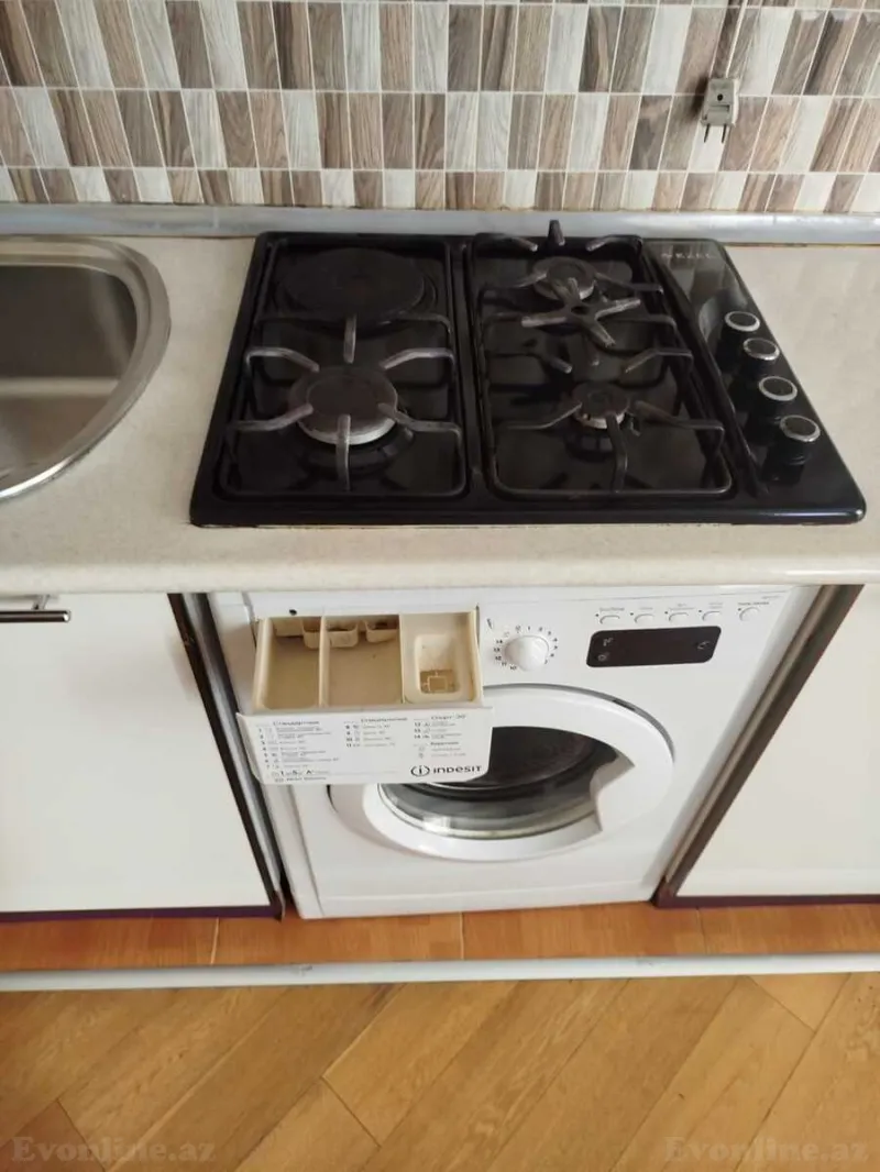 Kirayə verilir 3 otaqlı Mənzil Yeni tikili 129 m² Elmlər Akademiyası m. - şəkil 10