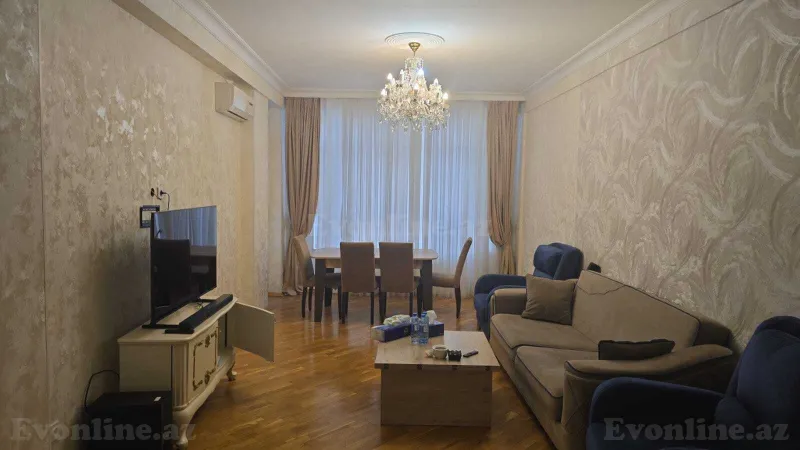 3 otaqlı Mənzil 110 m² Xətai r. Kirayə verilir