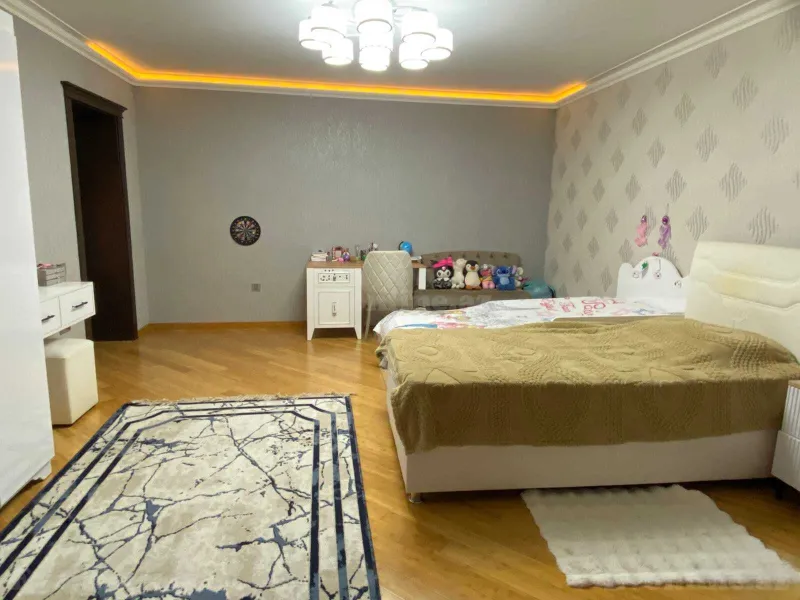 Satılır 3 otaqlı Mənzil Köhnə tikili 120 m² Elmlər Akademiyası m. - şəkil 4