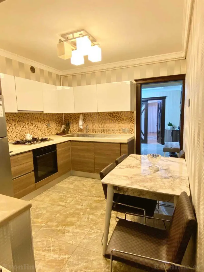 Satılır 3 otaqlı Mənzil Köhnə tikili 120 m² Elmlər Akademiyası m. - şəkil 9