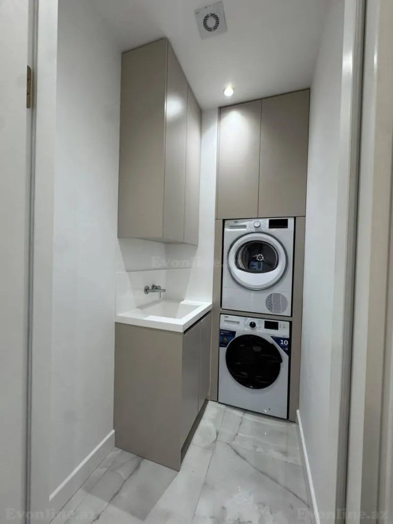 Kirayə verilir 3 otaqlı Mənzil Yeni tikili 160 m² Xətai r. - şəkil 8