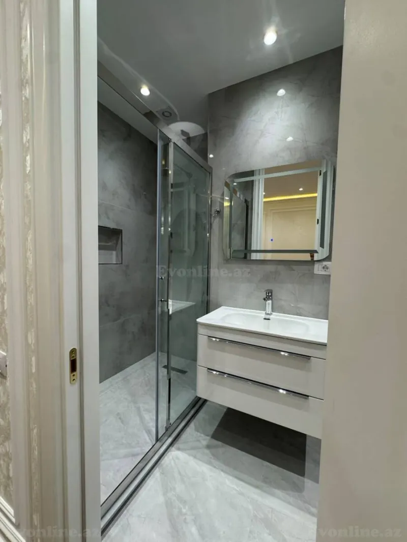 Kirayə verilir 3 otaqlı Mənzil Yeni tikili 160 m² Xətai r. - şəkil 14