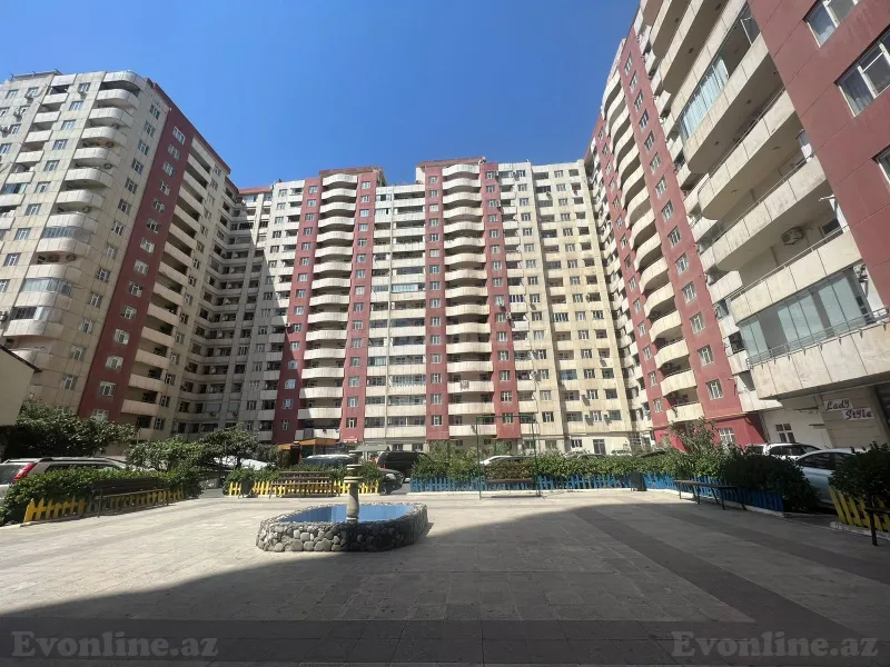 3 otaqlı Mənzil 94 m² Xətai r. Satılır
