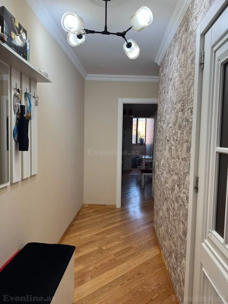 Satılır 3 otaqlı Mənzil Köhnə tikili 75 m² Memar Əcəmi m. - şəkil 2