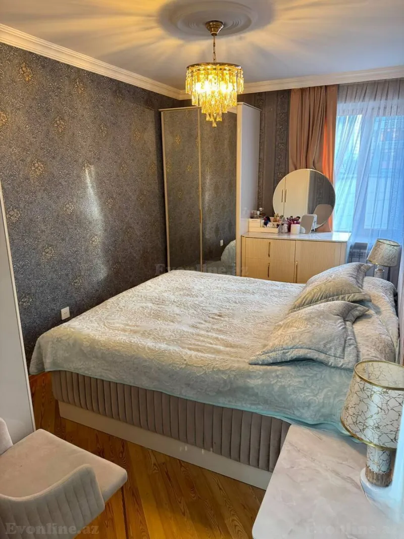 Satılır 3 otaqlı Mənzil Köhnə tikili 75 m² Memar Əcəmi m. - şəkil 4