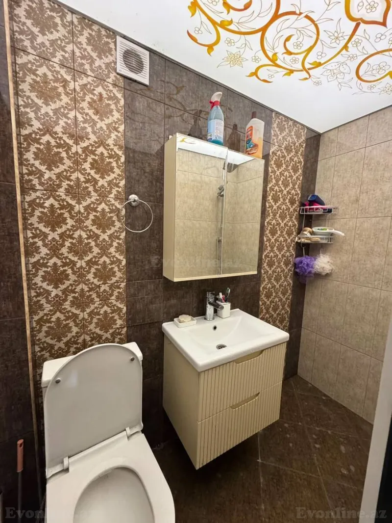 Satılır 3 otaqlı Mənzil Köhnə tikili 75 m² Memar Əcəmi m. - şəkil 7