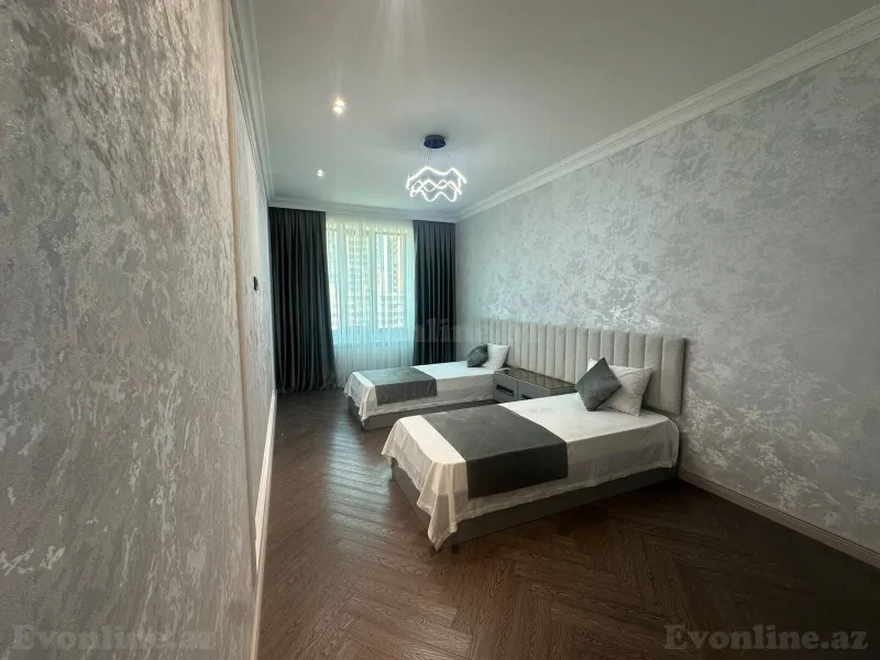 Satılır 3 otaqlı Mənzil Yeni tikili 140 m² Nəsimi r. - şəkil 5
