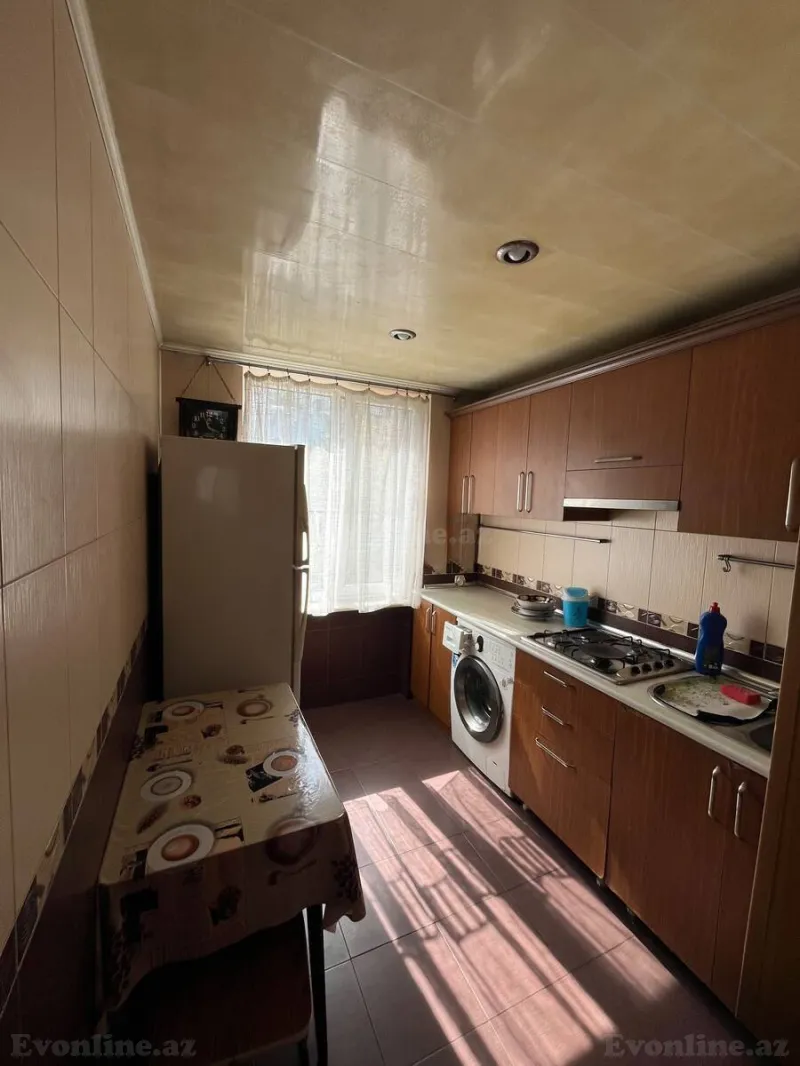 Kirayə verilir 3 otaqlı Mənzil Köhnə tikili 80 m² Elmlər Akademiyası m. - şəkil 5