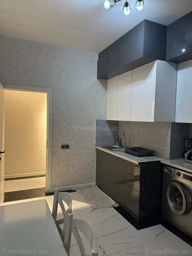 Kirayə verilir 2 otaqlı Mənzil Yeni tikili 90 m² Nərimanov r. - şəkil 13