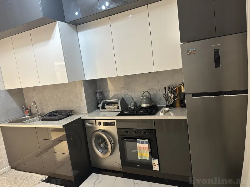 Kirayə verilir 2 otaqlı Mənzil Yeni tikili 90 m² Nərimanov r. - şəkil 14