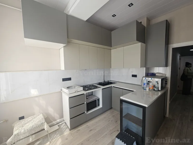 Satılır 3 otaqlı Mənzil Köhnə tikili 92 m² Qara Qarayev m. - şəkil 5