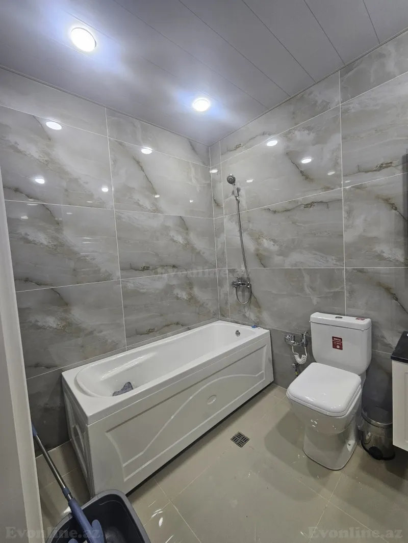 Satılır 3 otaqlı Mənzil Köhnə tikili 92 m² Qara Qarayev m. - şəkil 9