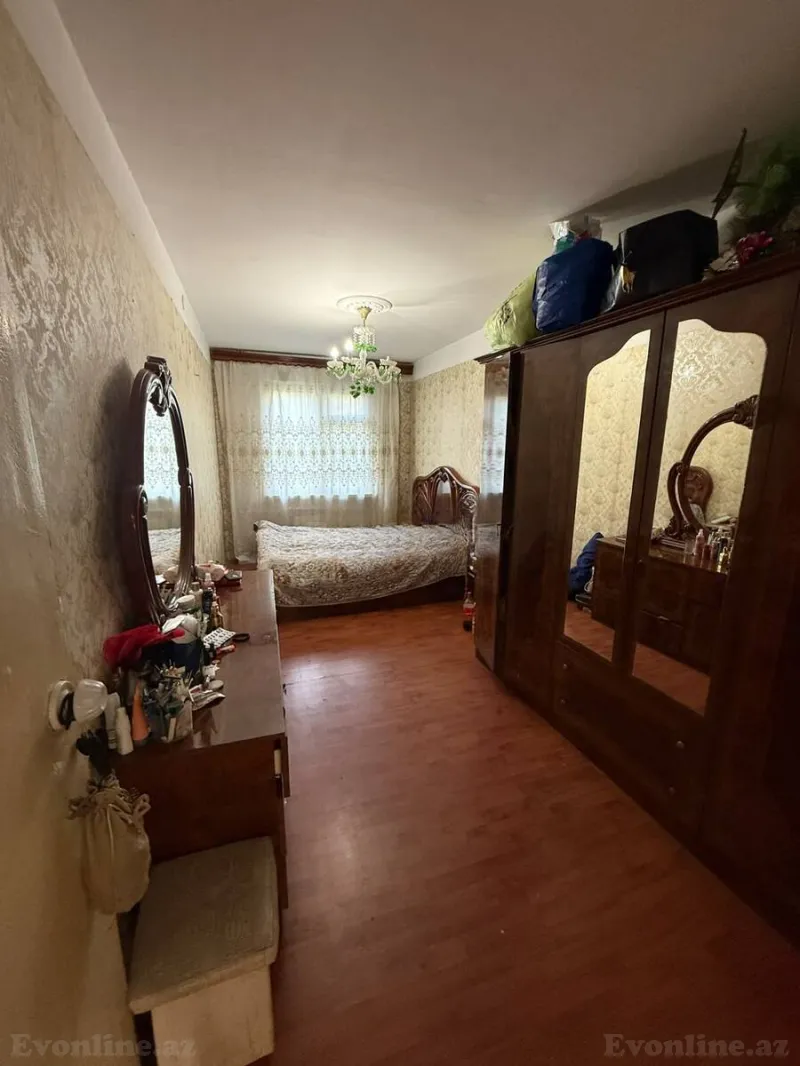 Satılır 2 otaqlı Mənzil Köhnə tikili 55 m² Xalqlar Dostluğu m. - şəkil 8