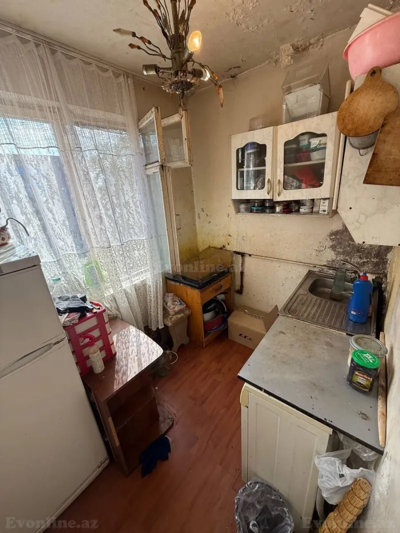Satılır 2 otaqlı Mənzil Köhnə tikili 55 m² Xalqlar Dostluğu m. - şəkil 13