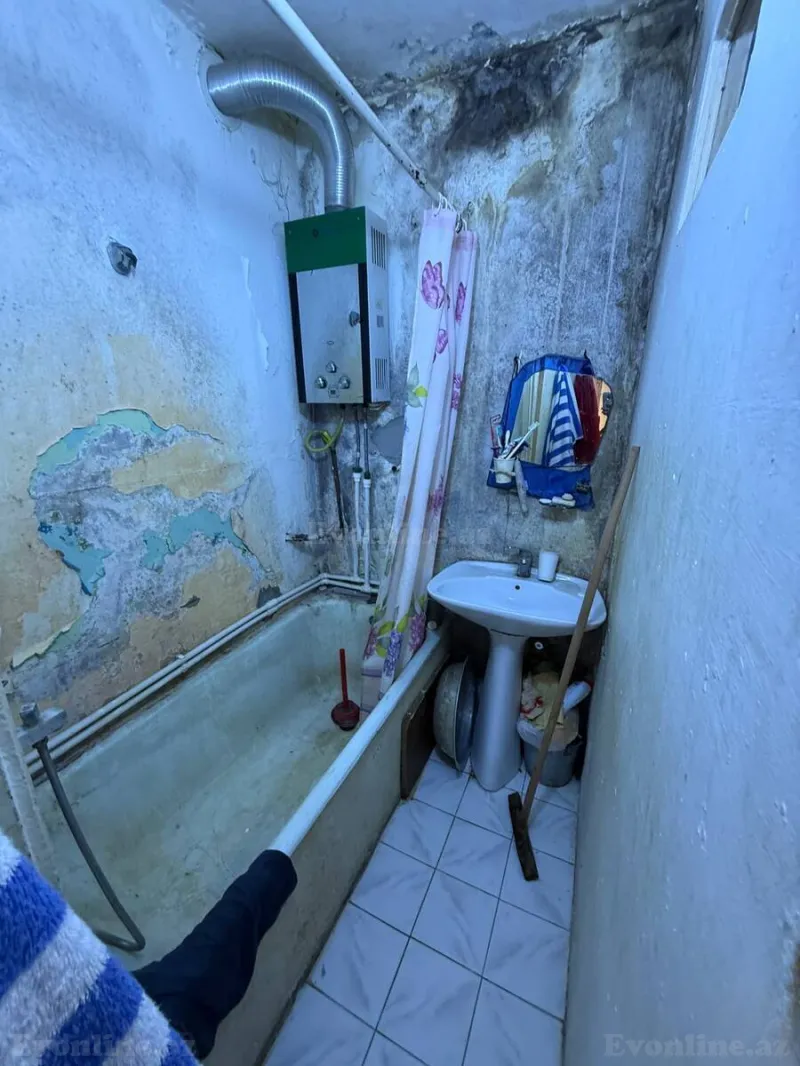 Satılır 2 otaqlı Mənzil Köhnə tikili 55 m² Xalqlar Dostluğu m. - şəkil 15