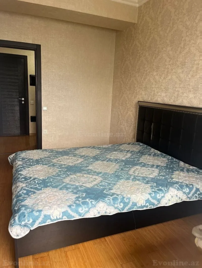 2 otaqlı Mənzil 65 m² 20 Yanvar m. Kirayə verilir