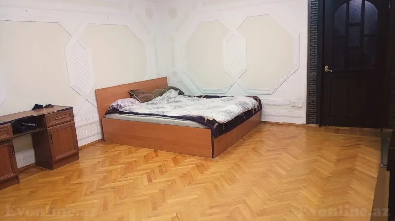 Kirayə verilir 4 otaqlı Mənzil Köhnə tikili 120 m² 28 May m. - şəkil 3