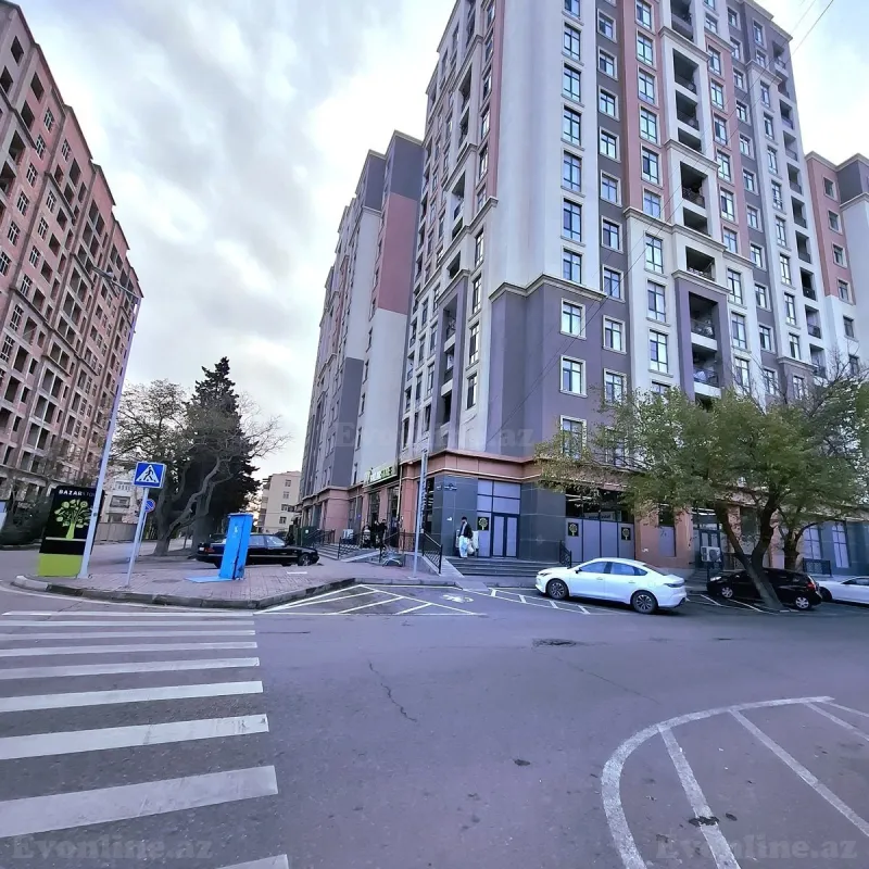 2 otaqlı Mənzil 72 m² Qara Qarayev m. Satılır