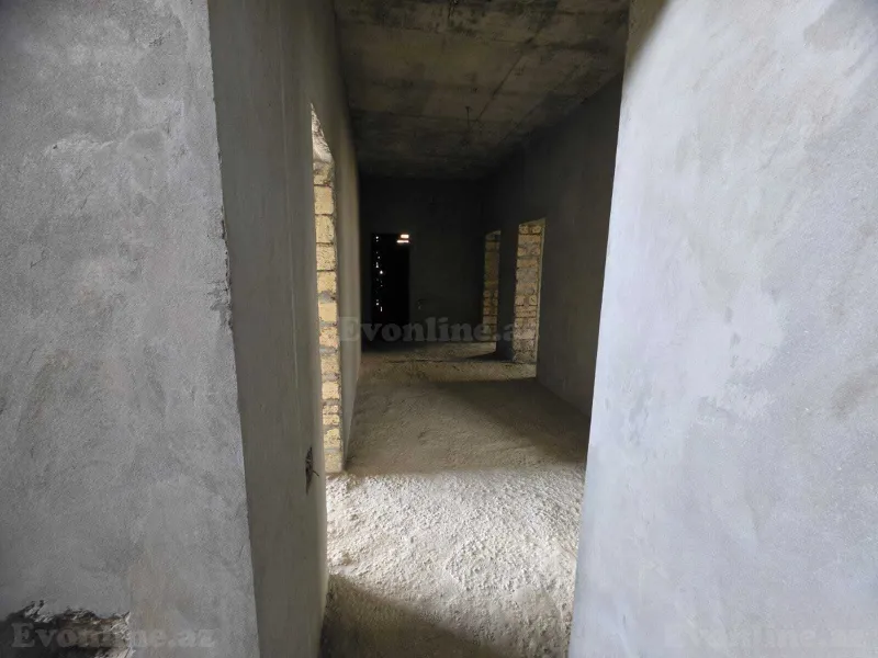 Satılır 10 otaqlı Həyət evi 650 m² Qara Qarayev m. - şəkil 6