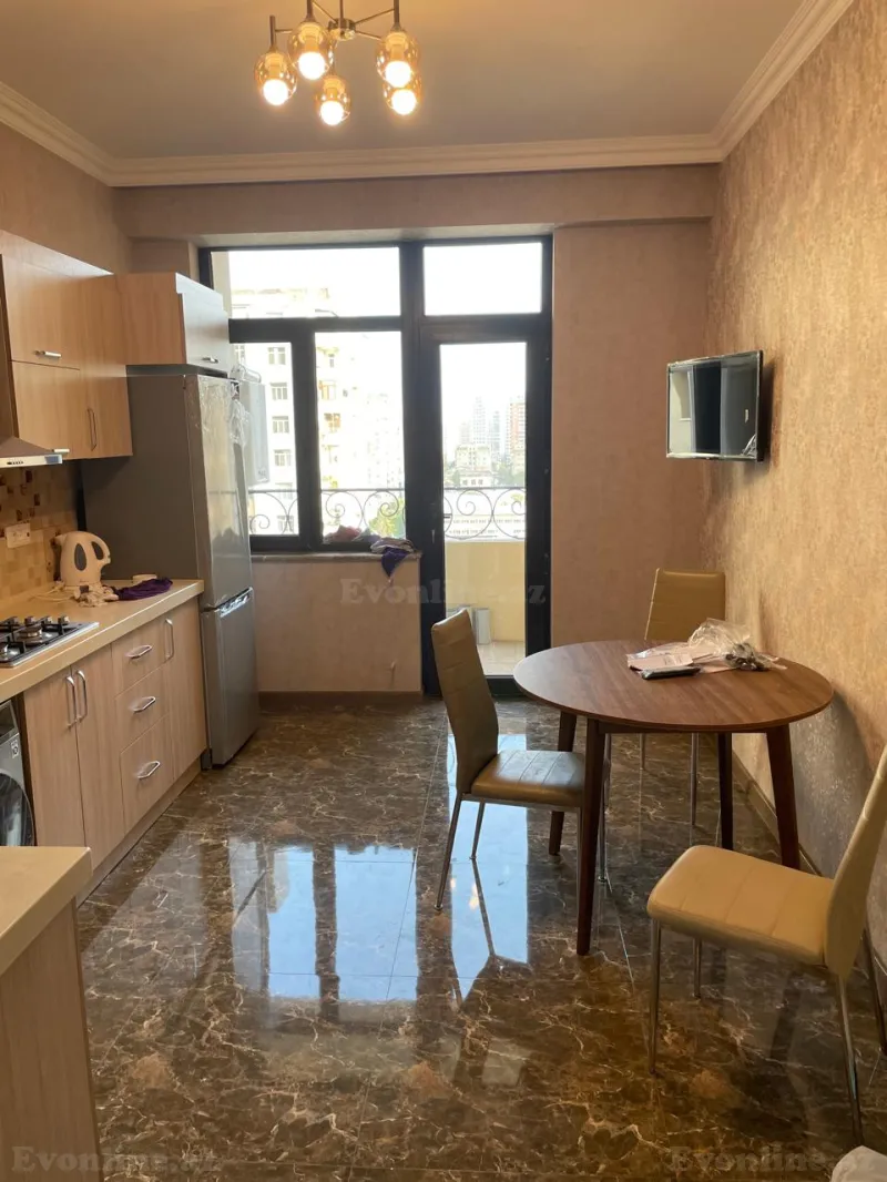 Kirayə verilir 3 otaqlı Mənzil Yeni tikili 100 m² Yasamal - şəkil 6